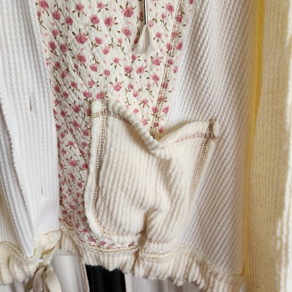 Pol Floral-Panel Cream Hooded Jacket - Picture 6 of 9